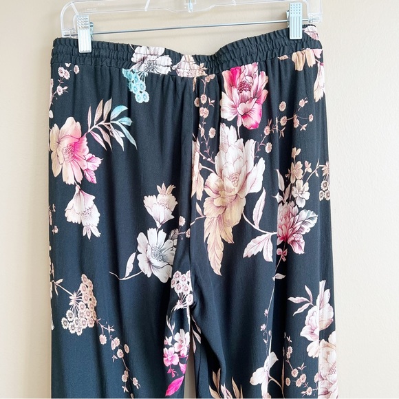 JOHNNY WAS Peralta Floral Printed Easy Pants Size Medium MSRP $275 - Picture 8 of 11